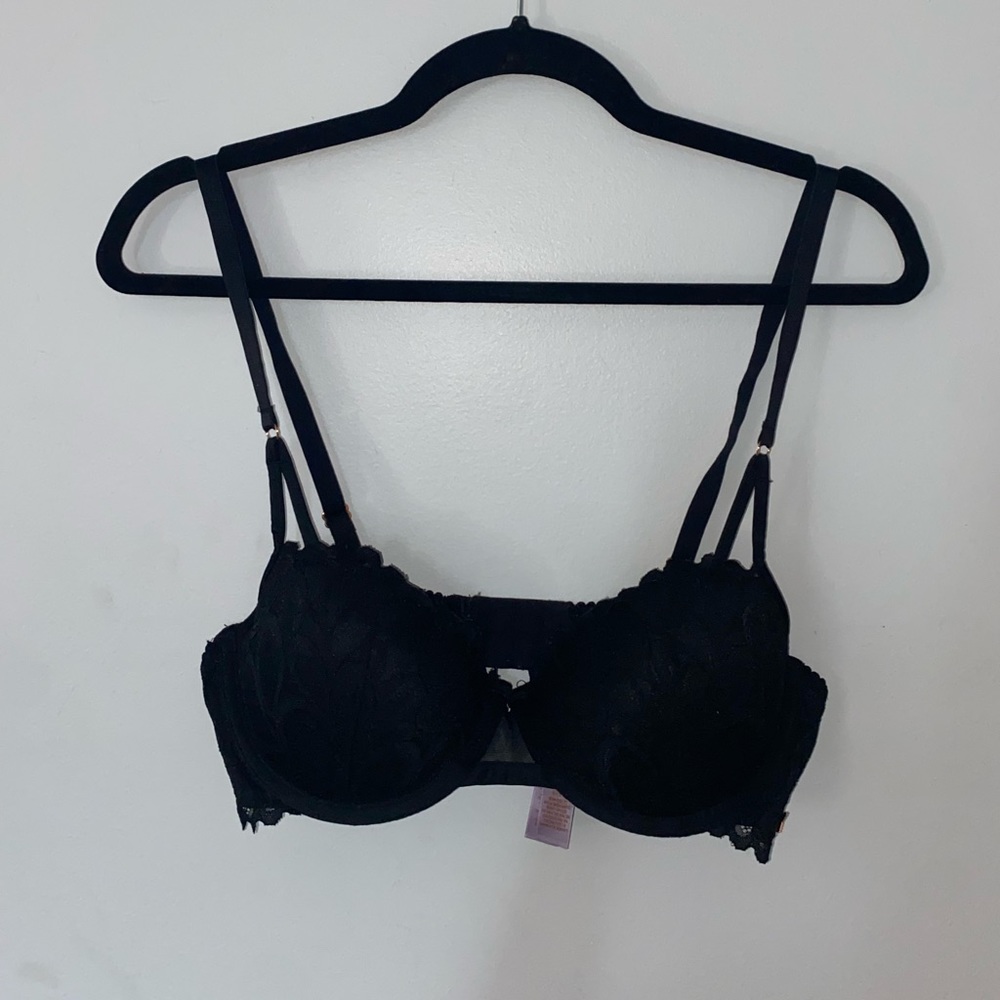 Black Lace Front Bra